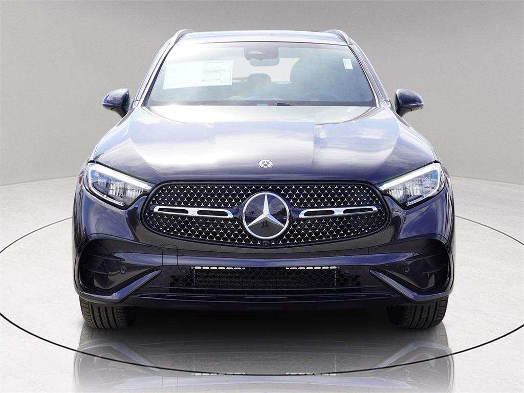 new 2025 Mercedes-Benz GLC 300 car, priced at $54,029