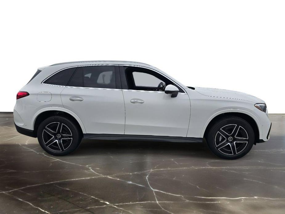 new 2024 Mercedes-Benz GLC 300 car, priced at $54,262