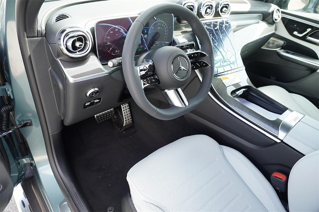 new 2025 Mercedes-Benz GLC 350e car, priced at $64,184