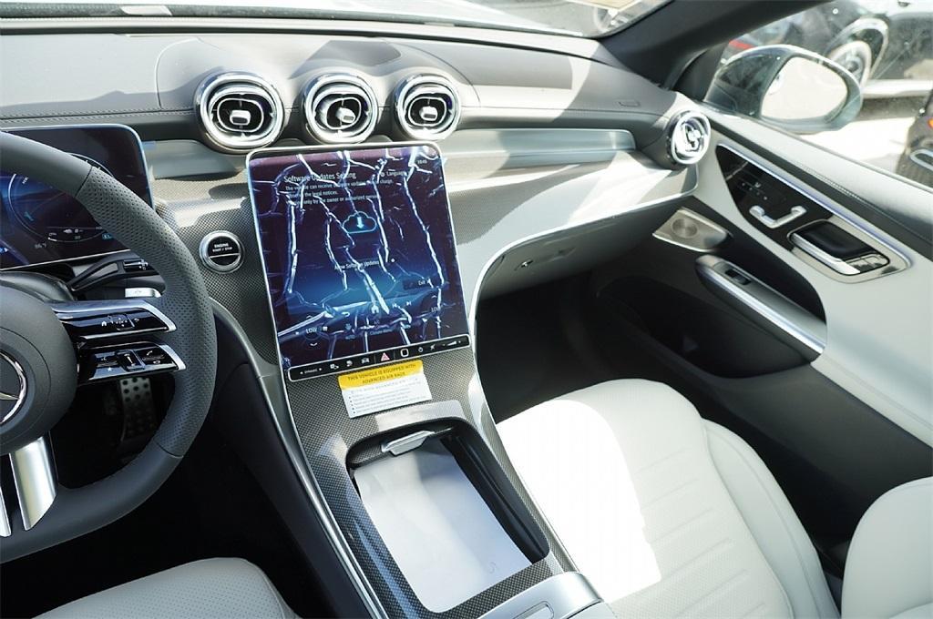 new 2025 Mercedes-Benz GLC 350e car, priced at $64,184