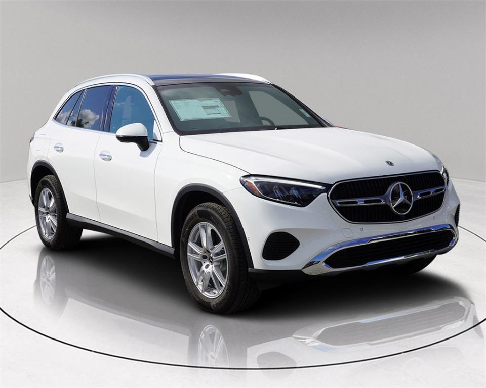 new 2025 Mercedes-Benz GLC 300 car, priced at $52,385