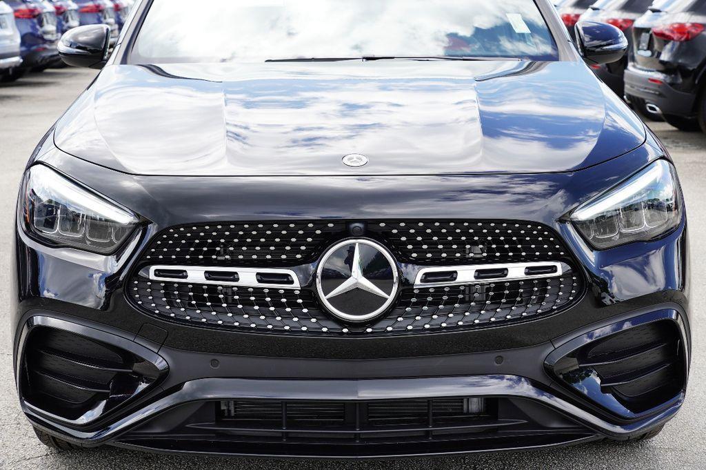 new 2025 Mercedes-Benz GLA 250 car, priced at $49,064