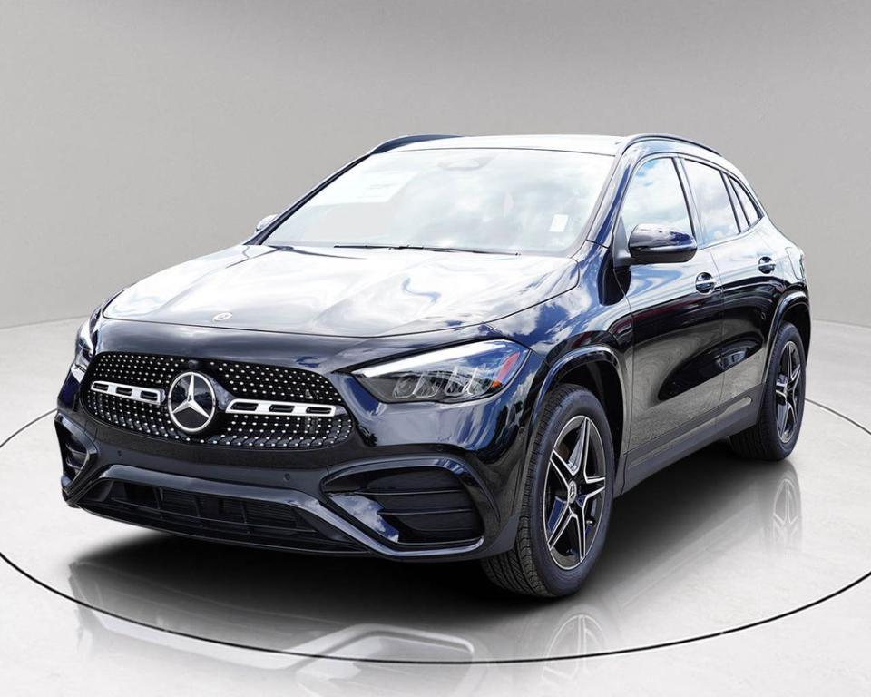 new 2025 Mercedes-Benz GLA 250 car, priced at $49,064