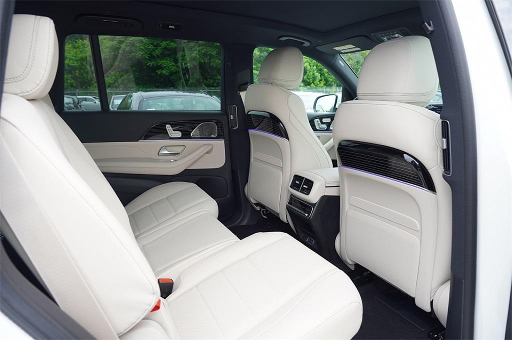 new 2026 Mercedes-Benz GLS 450 car, priced at $102,125