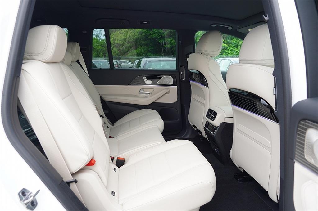 new 2026 Mercedes-Benz GLS 450 car, priced at $102,125