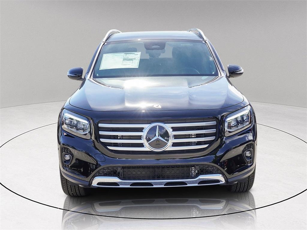 new 2025 Mercedes-Benz GLB 250 car, priced at $47,145