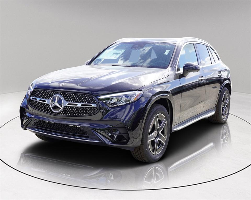 new 2025 Mercedes-Benz GLC 350e car, priced at $70,505