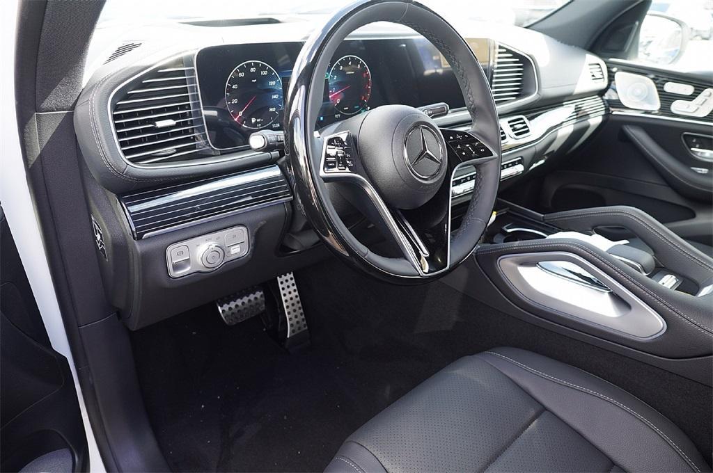 new 2026 Mercedes-Benz GLS 450 car, priced at $93,796