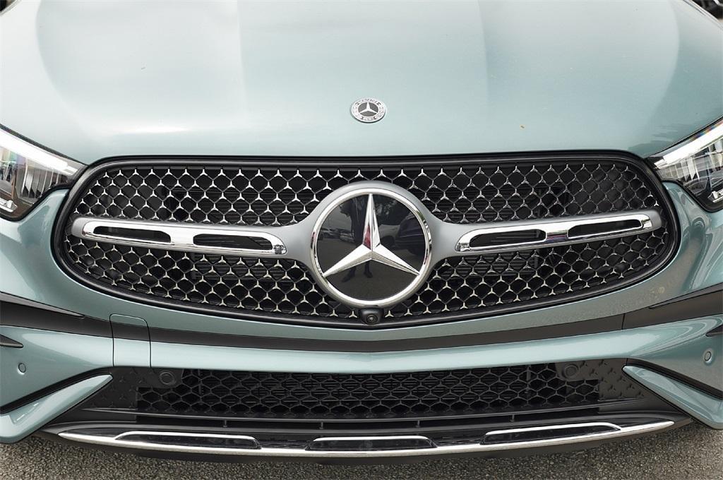 new 2025 Mercedes-Benz GLC 350e car, priced at $63,707