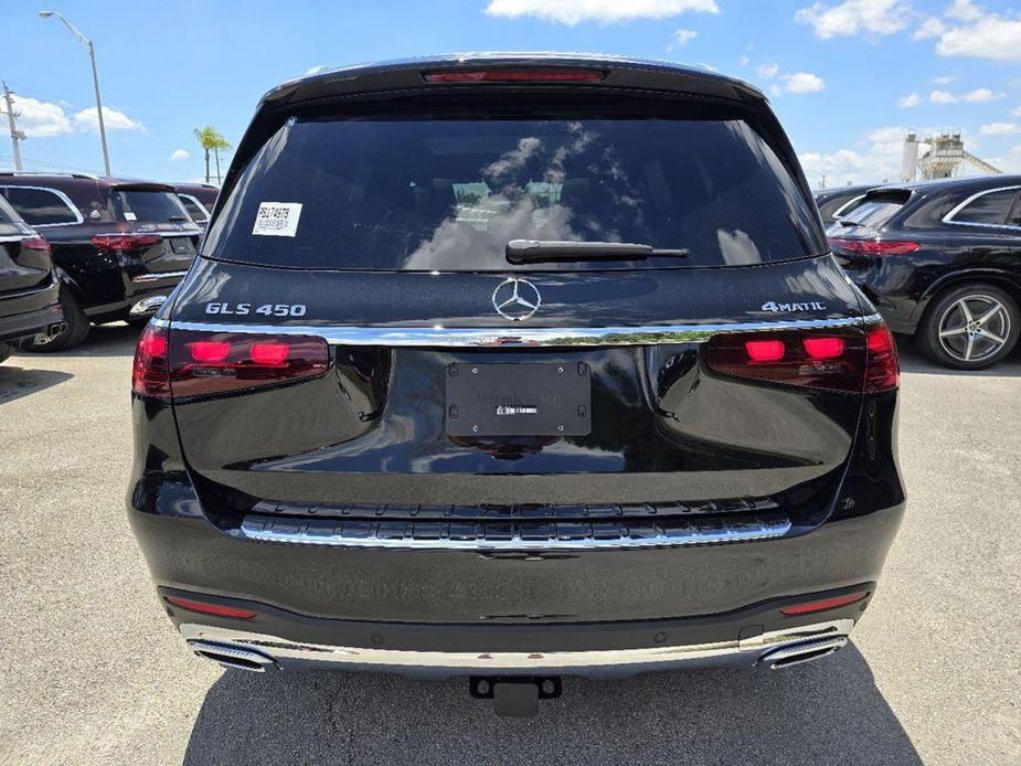 new 2024 Mercedes-Benz GLS 450 car, priced at $89,676