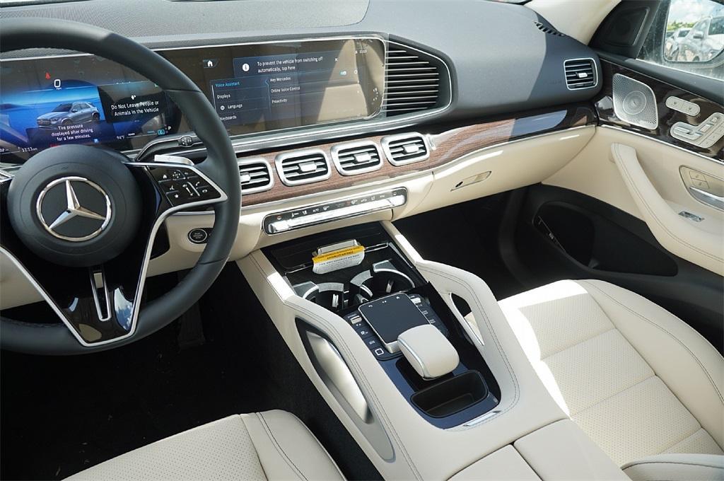 new 2025 Mercedes-Benz GLE 350 car, priced at $63,206