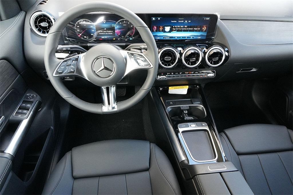 new 2026 Mercedes-Benz GLA 250 car, priced at $39,160