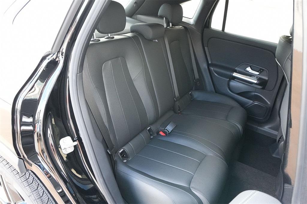 new 2026 Mercedes-Benz GLA 250 car, priced at $39,160