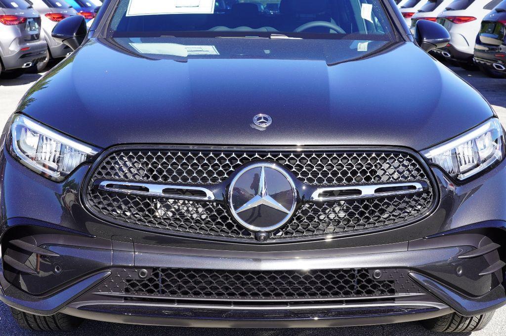 new 2025 Mercedes-Benz GLC 350e car, priced at $68,025