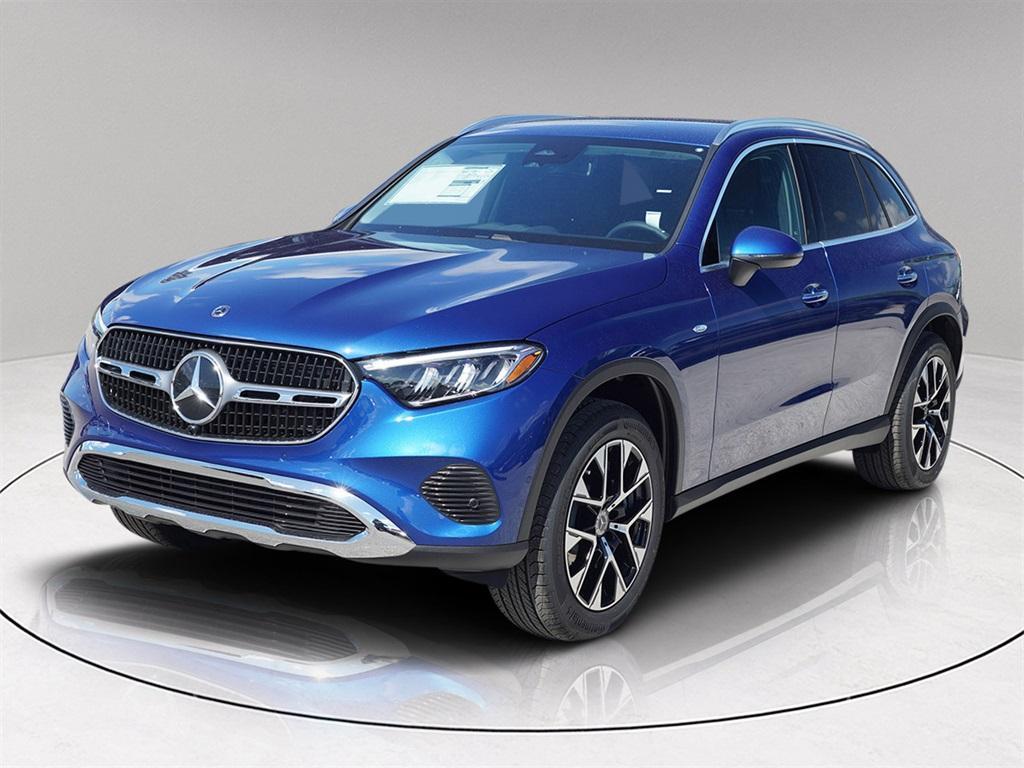 new 2025 Mercedes-Benz GLC 350e car, priced at $57,408