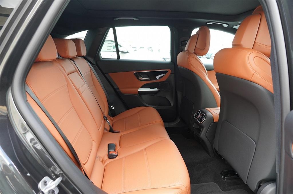 new 2025 Mercedes-Benz GLC 350e car, priced at $59,020