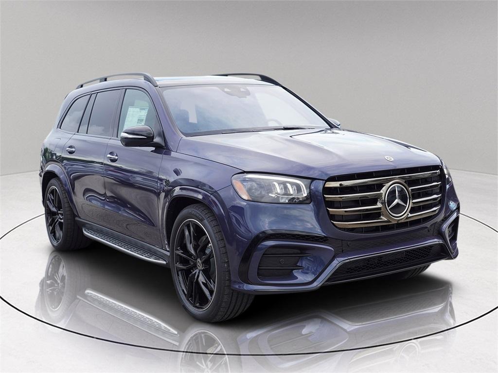 new 2025 Mercedes-Benz GLS 580 car, priced at $112,505