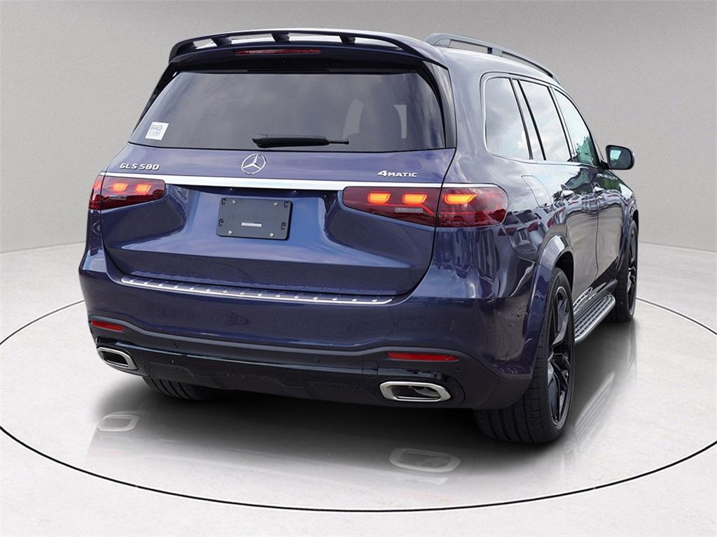 new 2025 Mercedes-Benz GLS 580 car, priced at $112,505