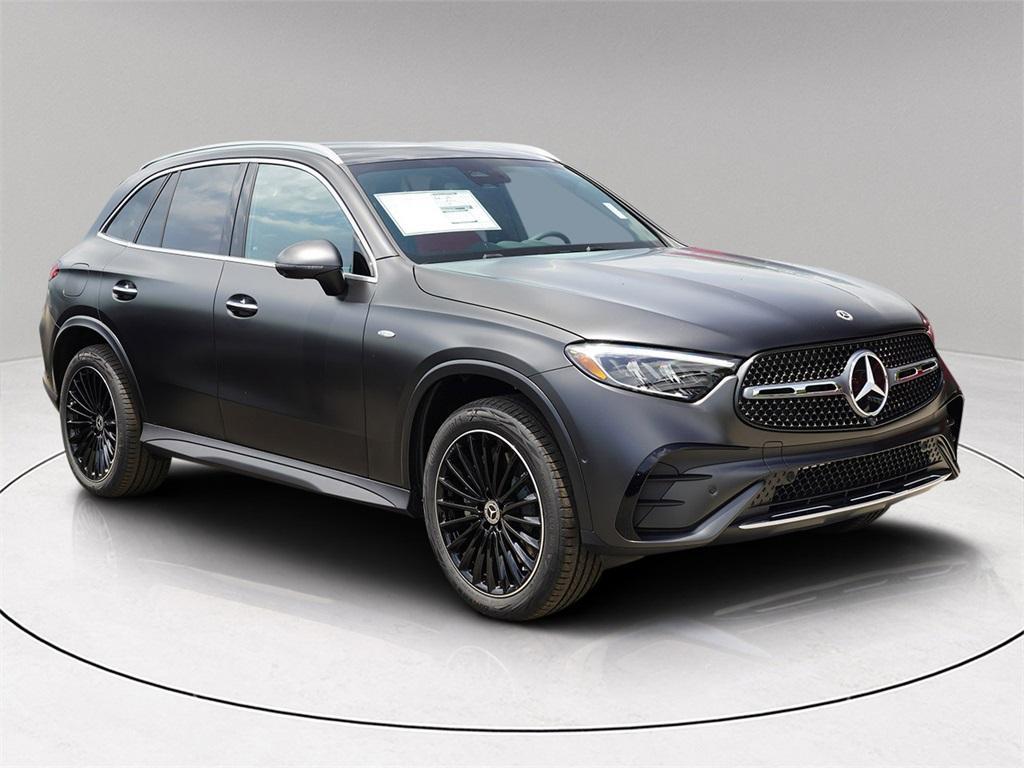 new 2025 Mercedes-Benz GLC 350e car, priced at $68,720