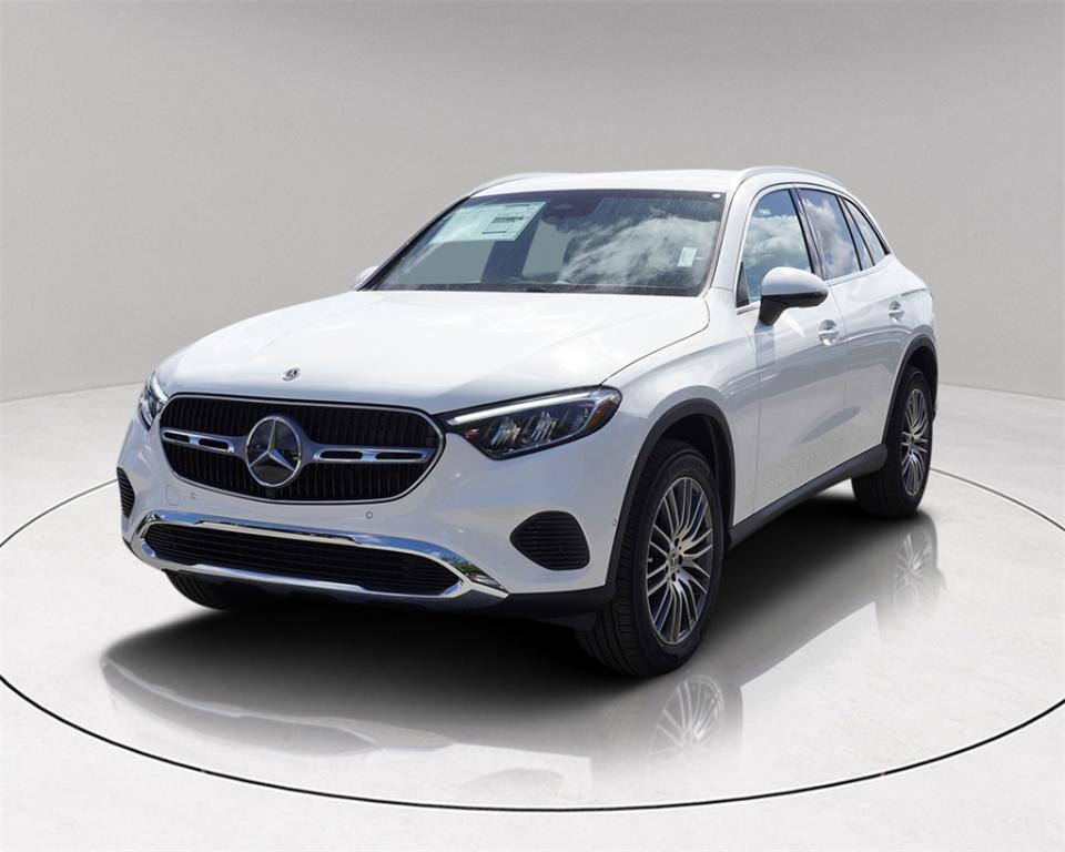 new 2025 Mercedes-Benz GLC 300 car, priced at $46,516