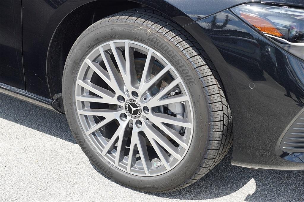 new 2025 Mercedes-Benz CLA 250 car, priced at $40,990