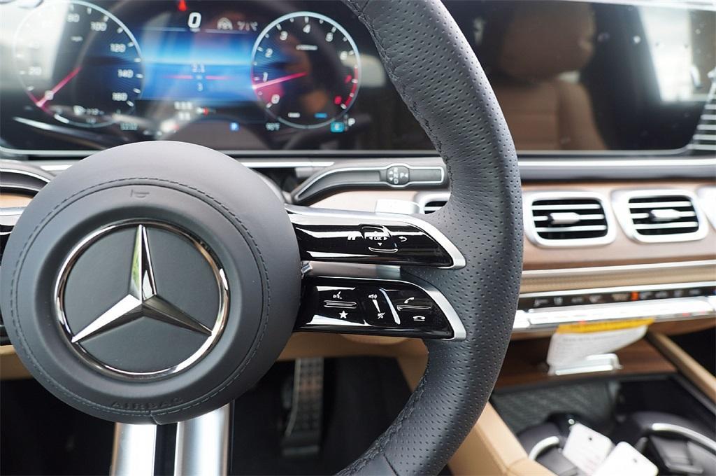 new 2026 Mercedes-Benz GLS 580 car, priced at $114,142
