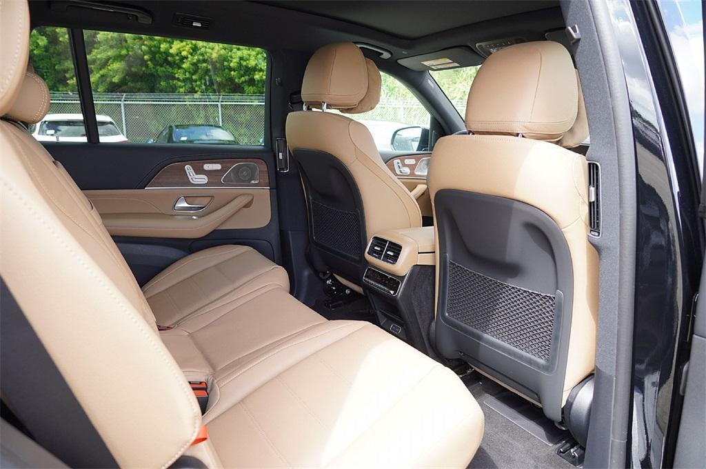 new 2026 Mercedes-Benz GLS 580 car, priced at $114,142