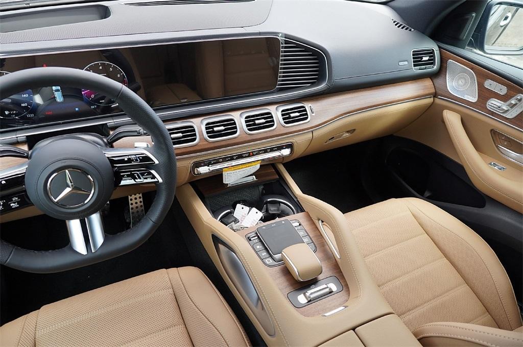 new 2026 Mercedes-Benz GLS 580 car, priced at $114,142