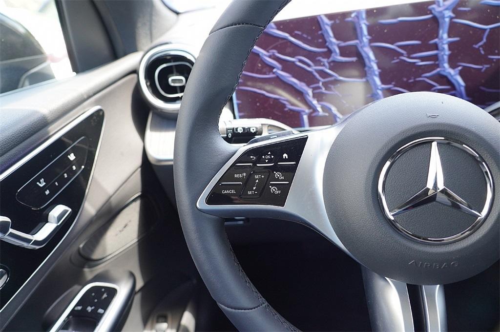 new 2025 Mercedes-Benz GLC 300 car, priced at $48,292