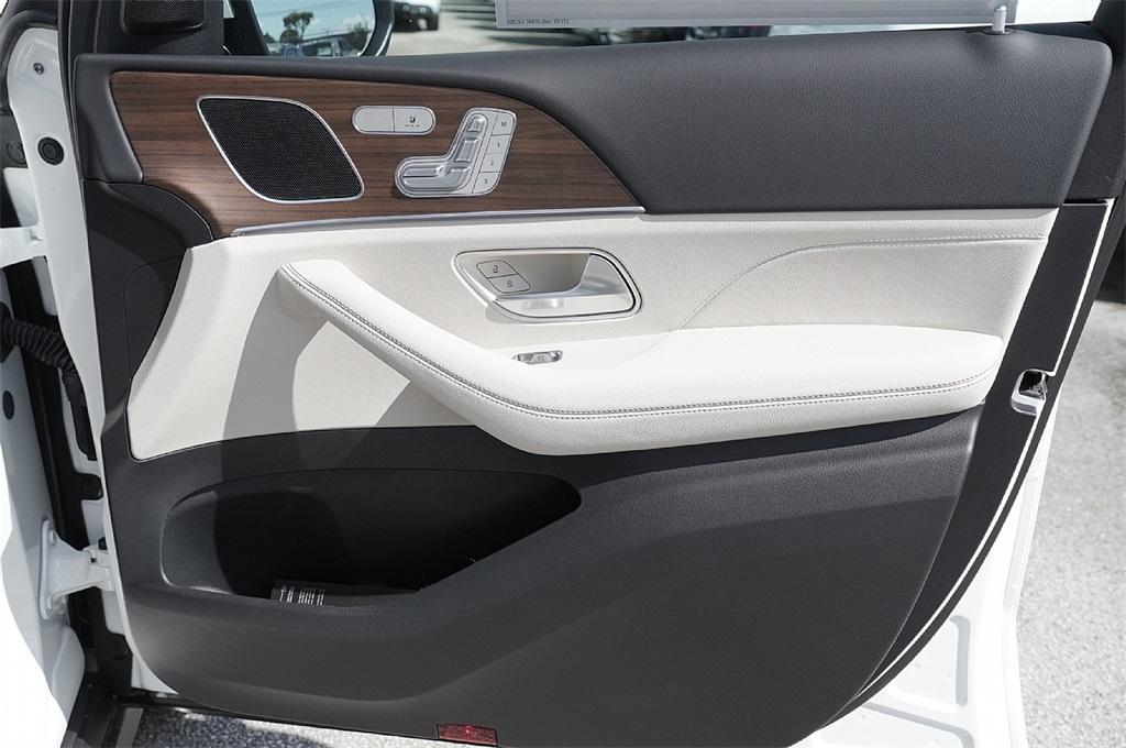 new 2026 Mercedes-Benz GLE 350 car, priced at $63,121