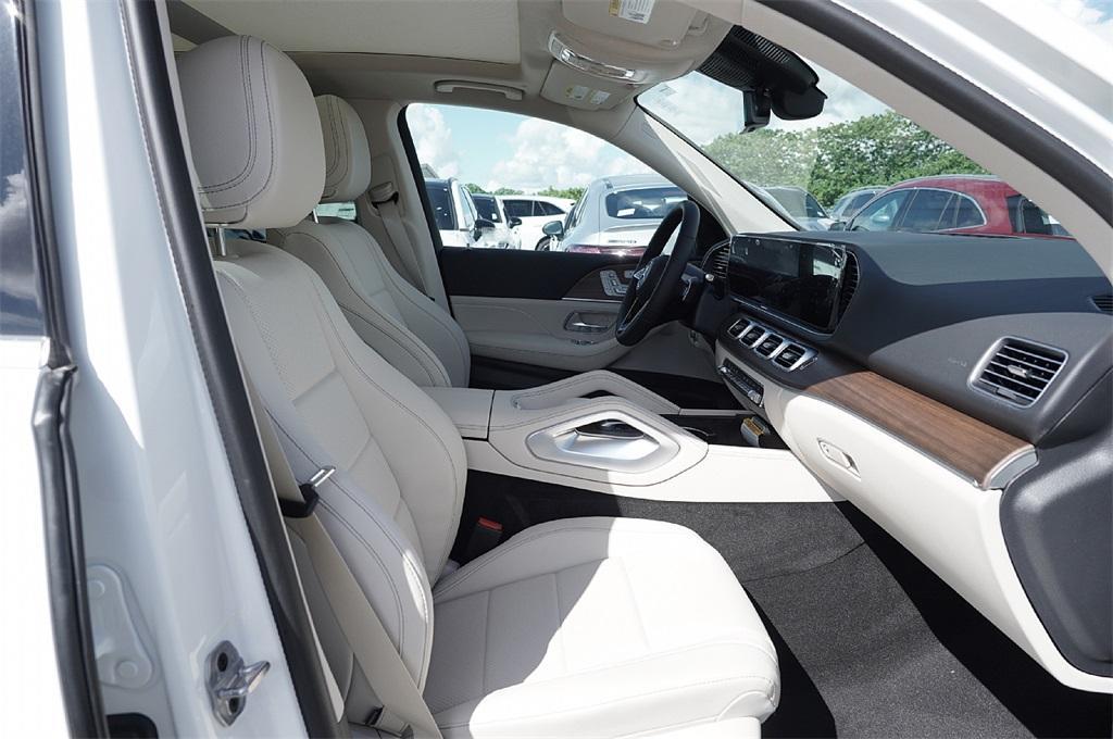 new 2026 Mercedes-Benz GLE 350 car, priced at $63,121
