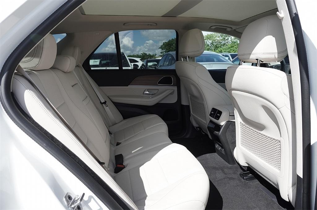 new 2026 Mercedes-Benz GLE 350 car, priced at $63,121