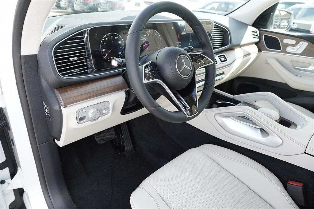 new 2026 Mercedes-Benz GLE 350 car, priced at $63,121