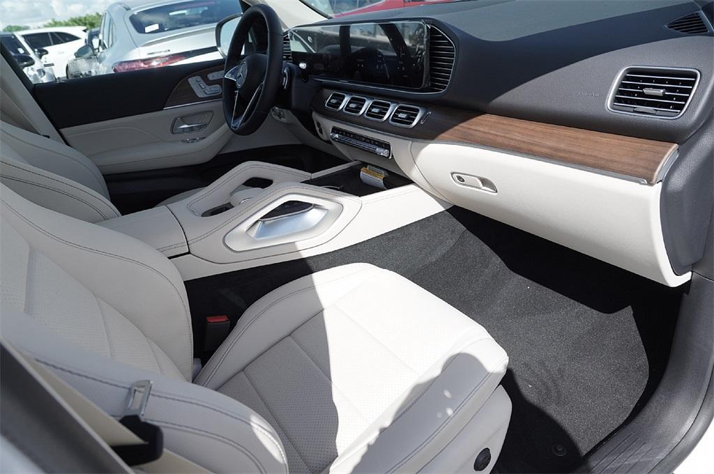 new 2026 Mercedes-Benz GLE 350 car, priced at $63,121