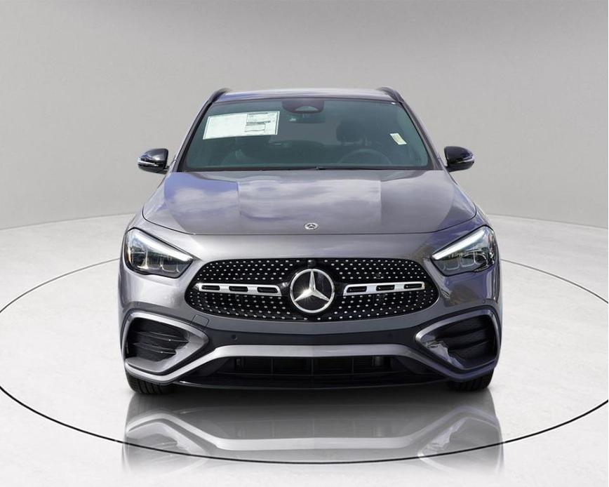 new 2025 Mercedes-Benz GLA 250 car, priced at $48,875