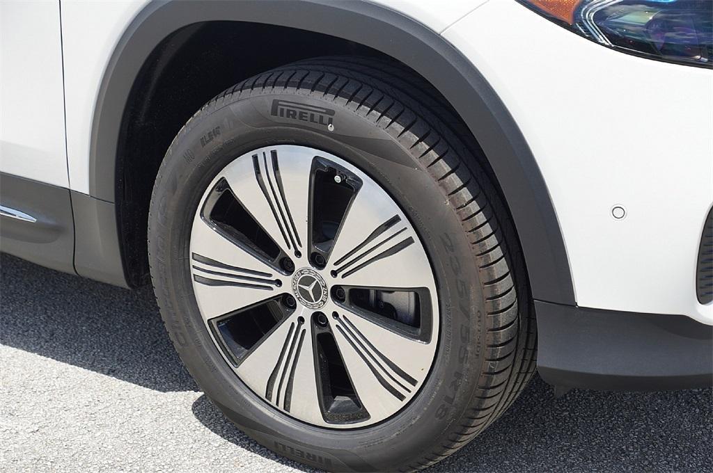 new 2025 Mercedes-Benz EQB 250 car, priced at $50,874