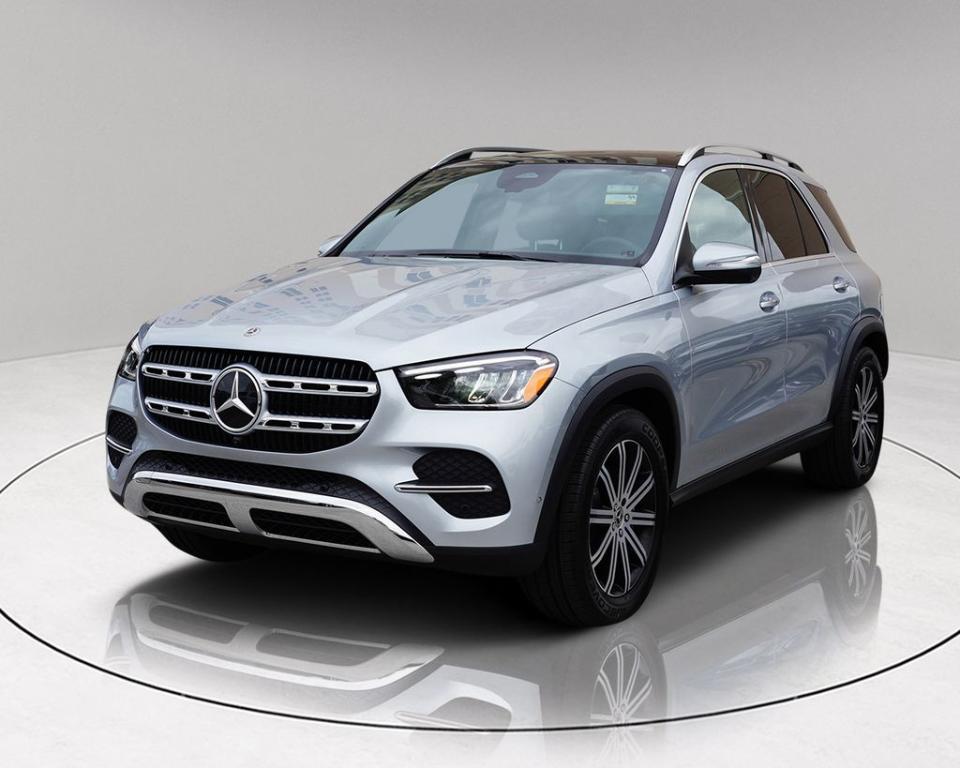 new 2025 Mercedes-Benz GLE 350 car, priced at $70,780