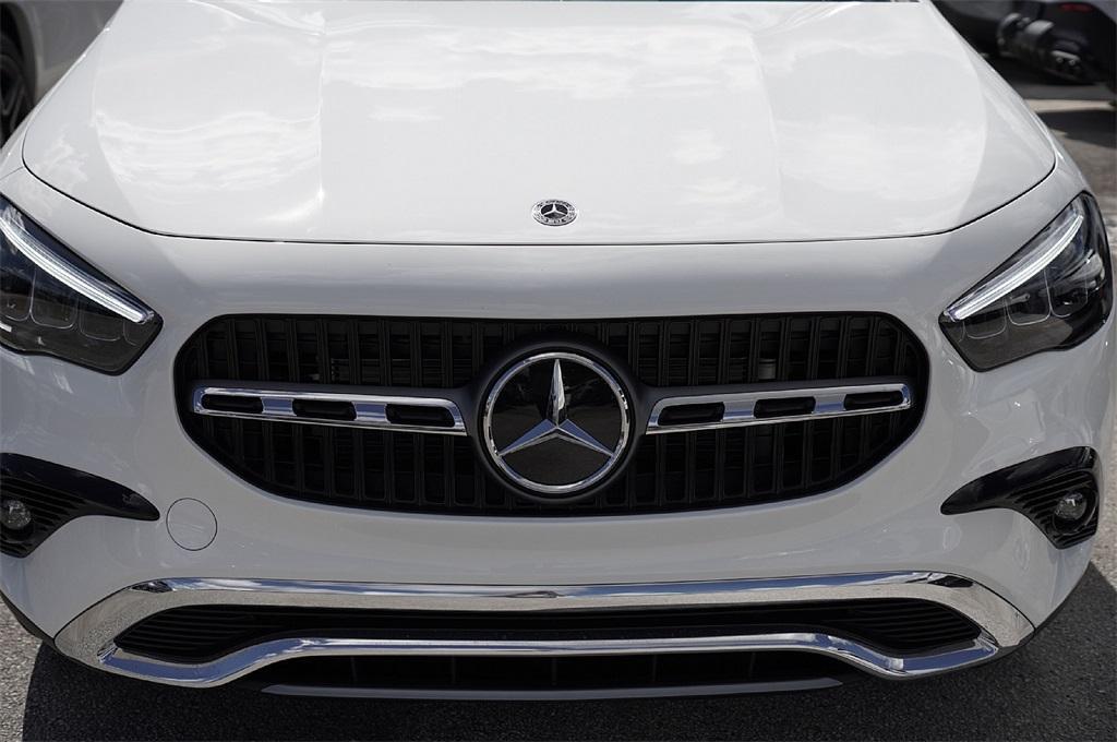 new 2026 Mercedes-Benz GLA 250 car, priced at $41,098