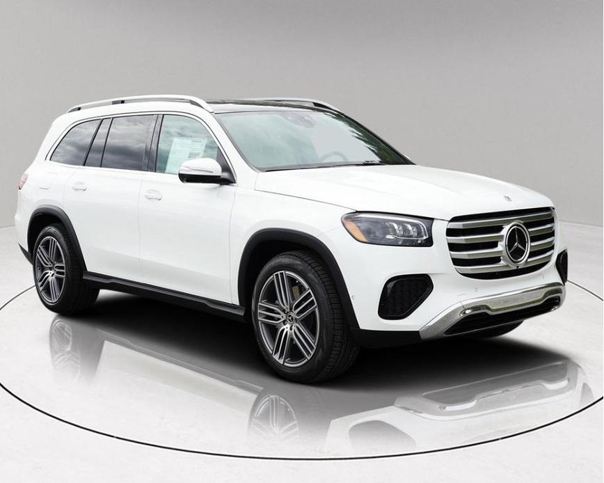 new 2025 Mercedes-Benz GLS 450 car, priced at $84,016