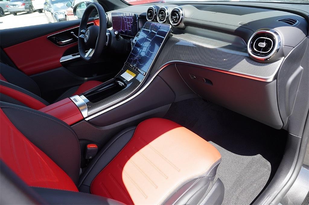 new 2025 Mercedes-Benz GLC 350e car, priced at $65,694