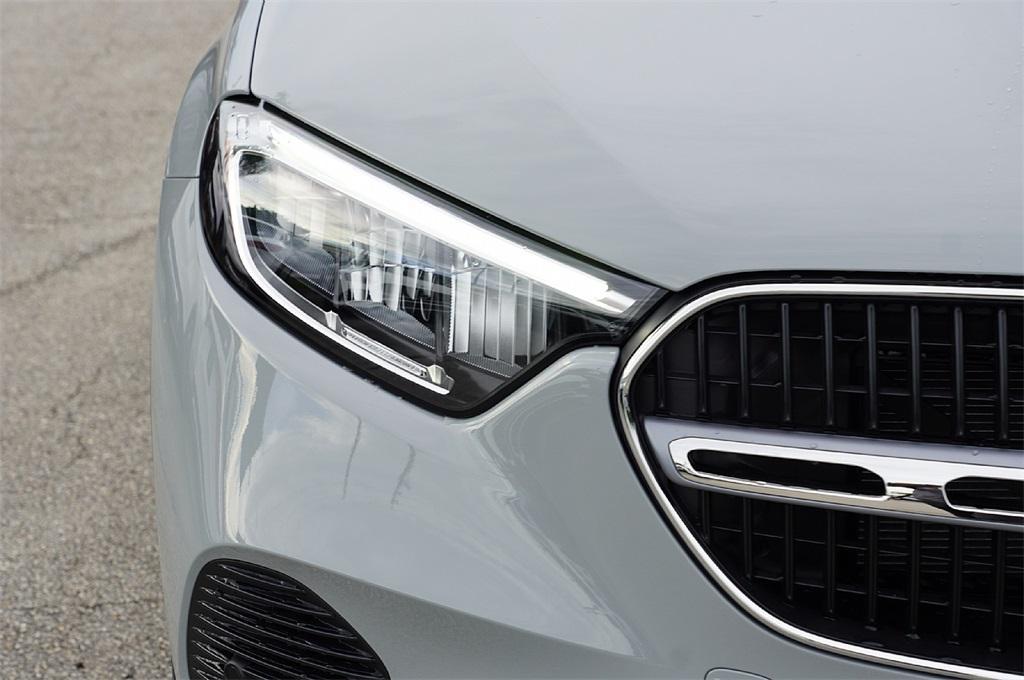 new 2026 Mercedes-Benz GLC 300 car, priced at $54,279