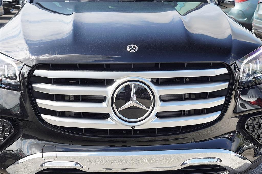 new 2025 Mercedes-Benz GLS 450 car, priced at $87,287