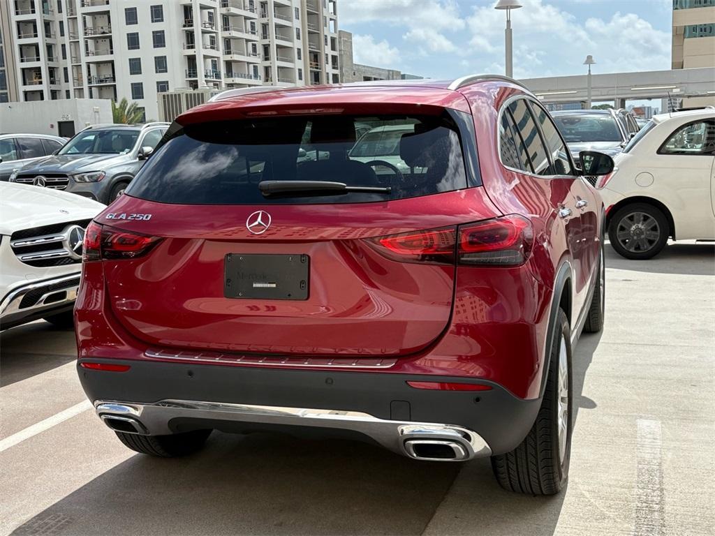 used 2022 Mercedes-Benz GLA 250 car, priced at $32,922