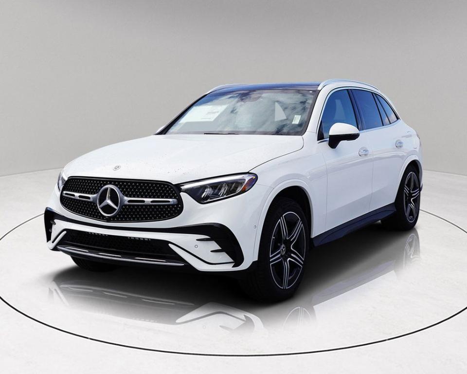 new 2025 Mercedes-Benz GLC 350e car, priced at $68,475