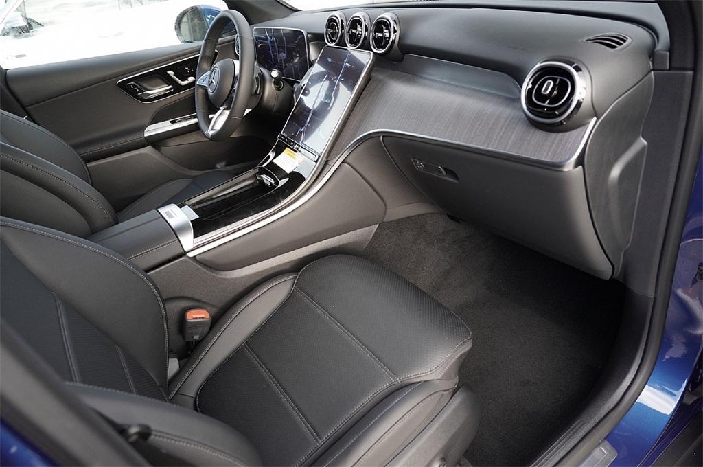 new 2026 Mercedes-Benz GLC 300 car, priced at $50,051