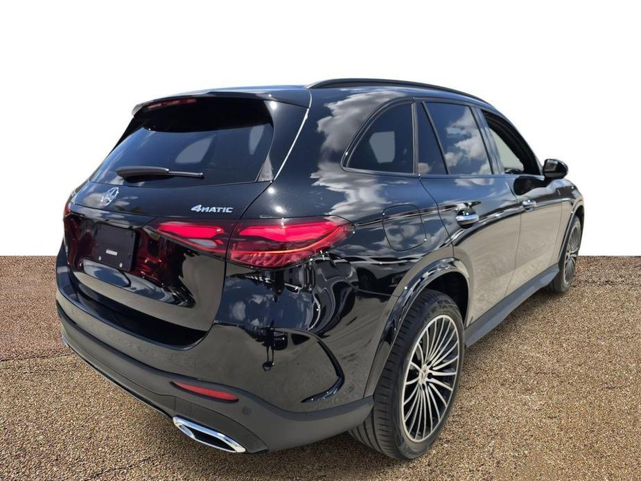 new 2024 Mercedes-Benz GLC 300 car, priced at $59,184