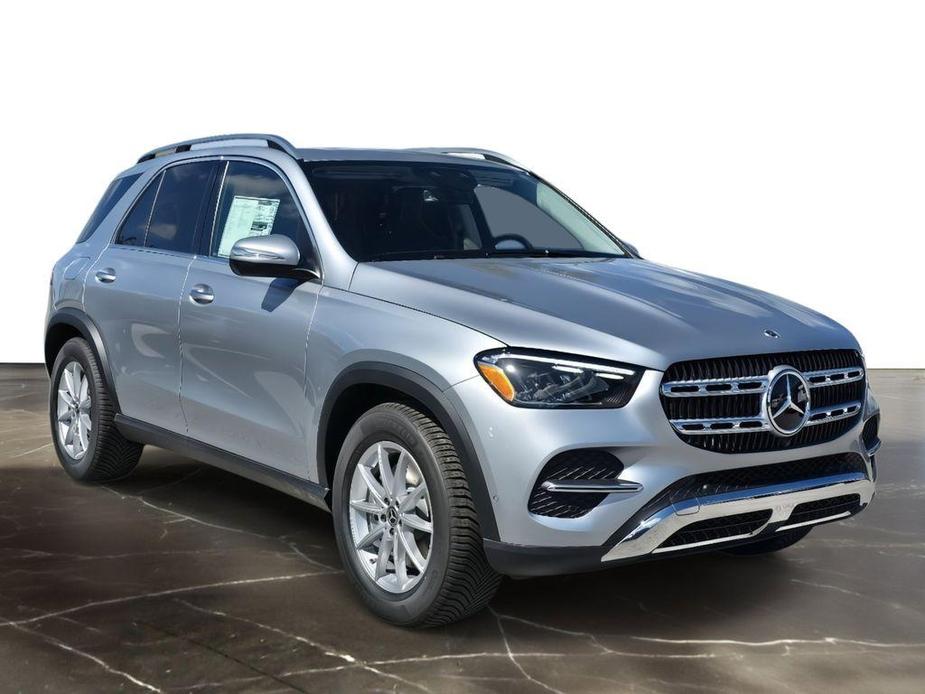 new 2024 Mercedes-Benz GLE 450 car, priced at $73,139