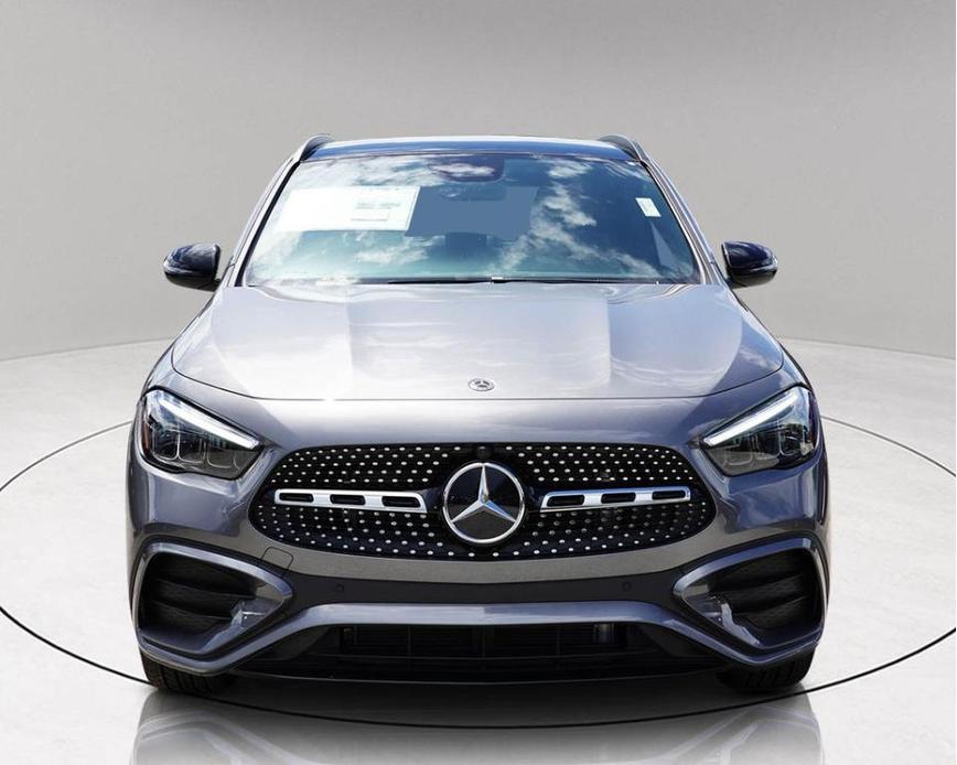 new 2025 Mercedes-Benz GLA 250 car, priced at $46,494