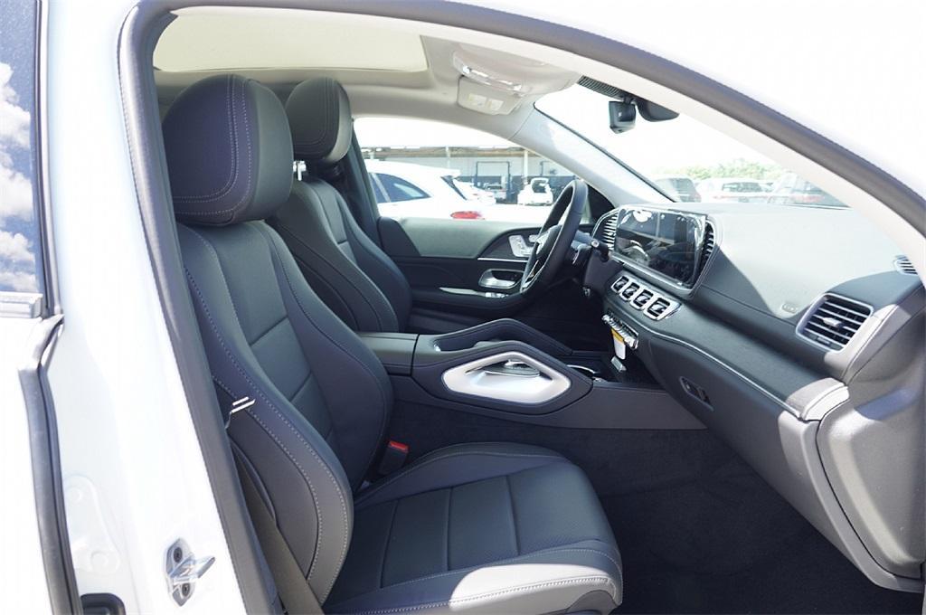 new 2026 Mercedes-Benz GLE 450 car, priced at $78,634