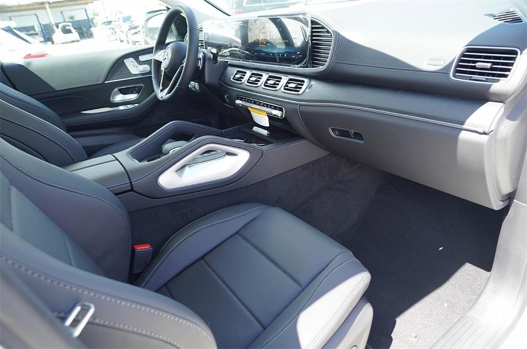new 2026 Mercedes-Benz GLE 450 car, priced at $78,634
